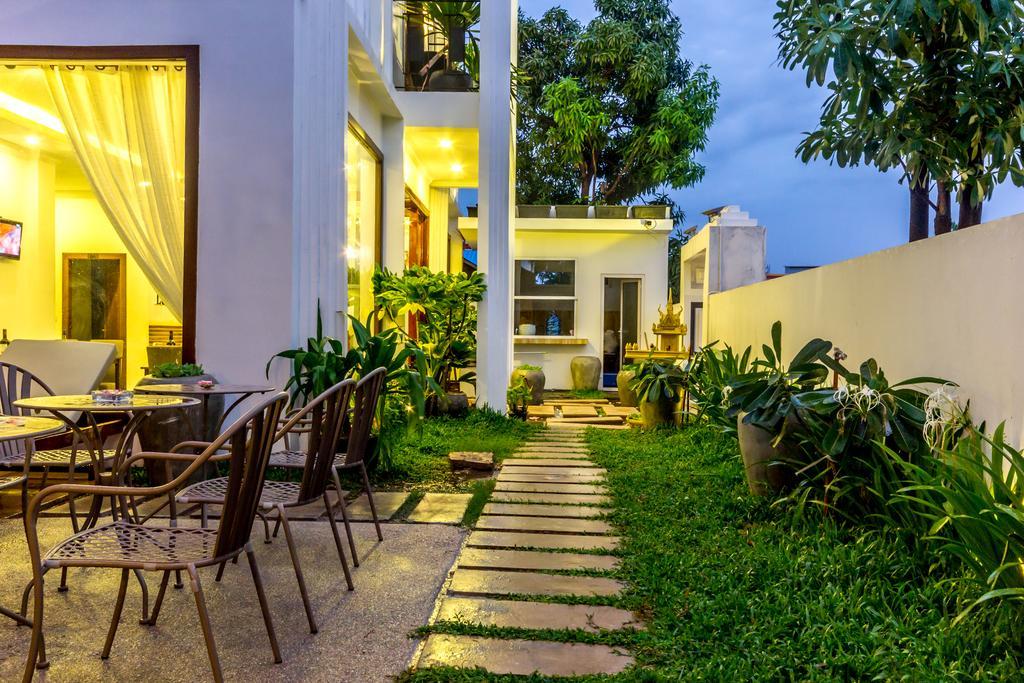 Ravel Boutique Hotel Сіємреап Екстер'єр фото