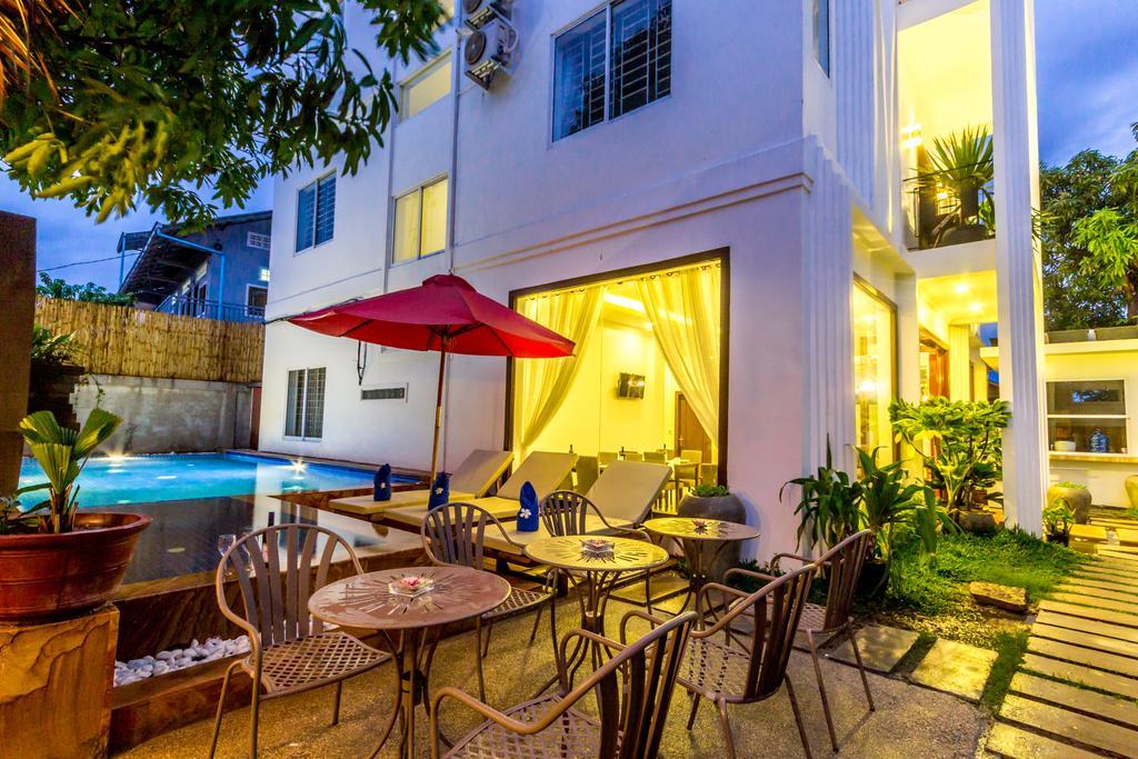 Ravel Boutique Hotel Сіємреап Екстер'єр фото
